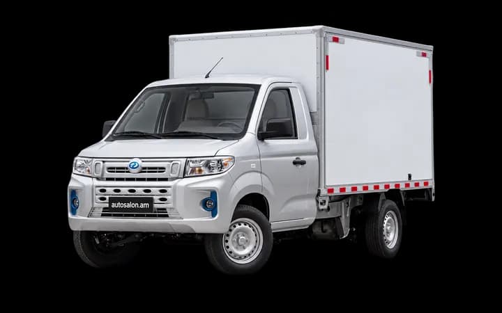 Ruichi EC71 L Cargo Van 2025