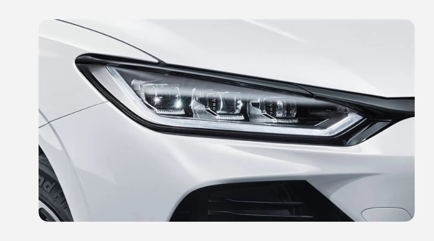 BYD E2՝ առջևի լուսարձակ