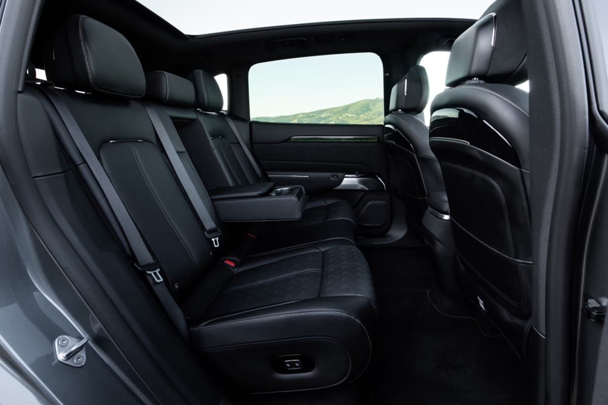 ZEEKR 7X PERFORMANCE AWD 2026