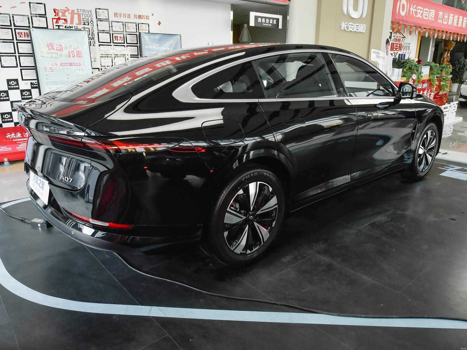 CHANGAN NEVO A07 140 Elite 2025՝ հետևից երեք քառորդ տեսք