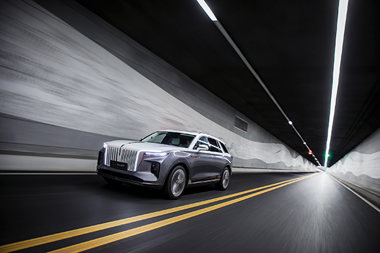 HONGQI E-HS9 LONG RANGE AWD 2025