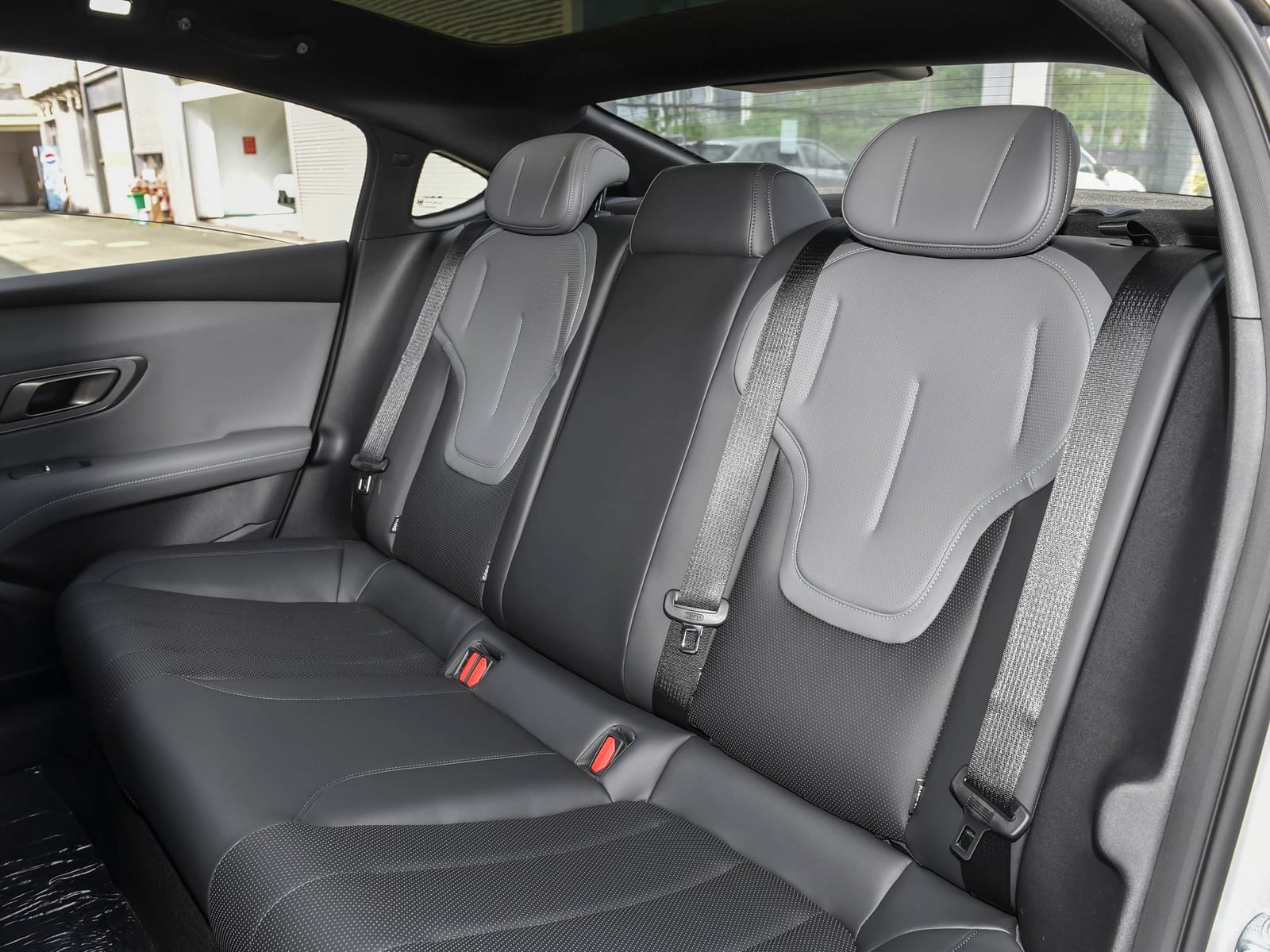 CHANGAN DEEPAL L06 560 Max 2026՝ հետևի նստատեղեր