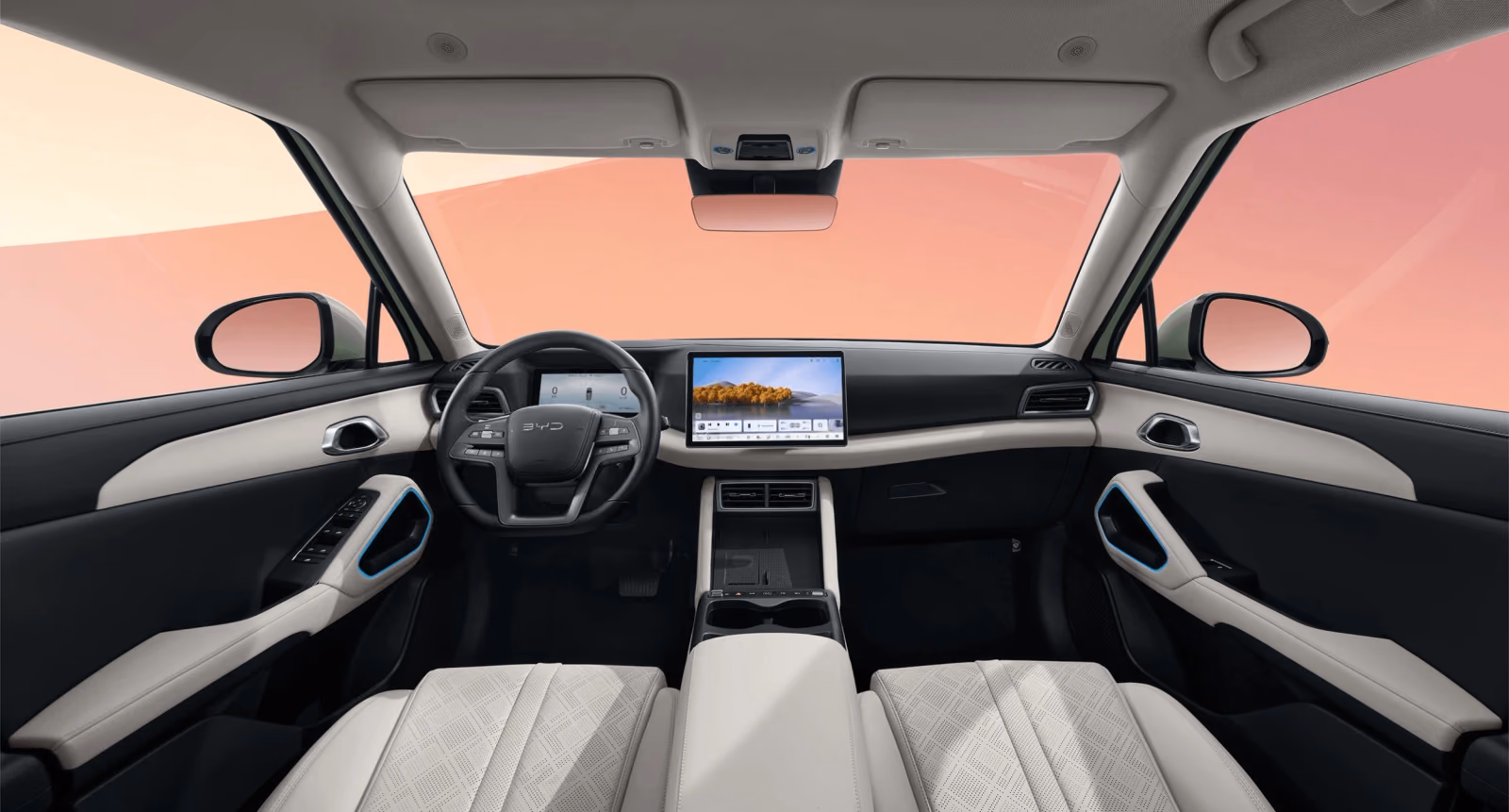 BYD Yuan Up՝ սպիտակ սրահ, առջևի տեսք, ձախ ղեկ