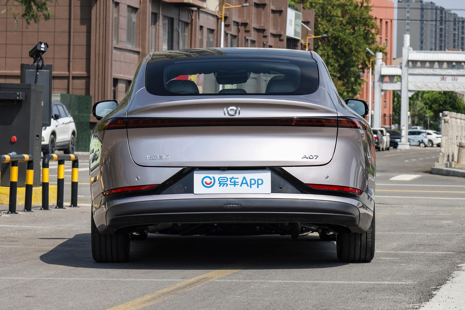 CHANGAN NEVO A07 EREV 310 Flagship — հետևի տեսք