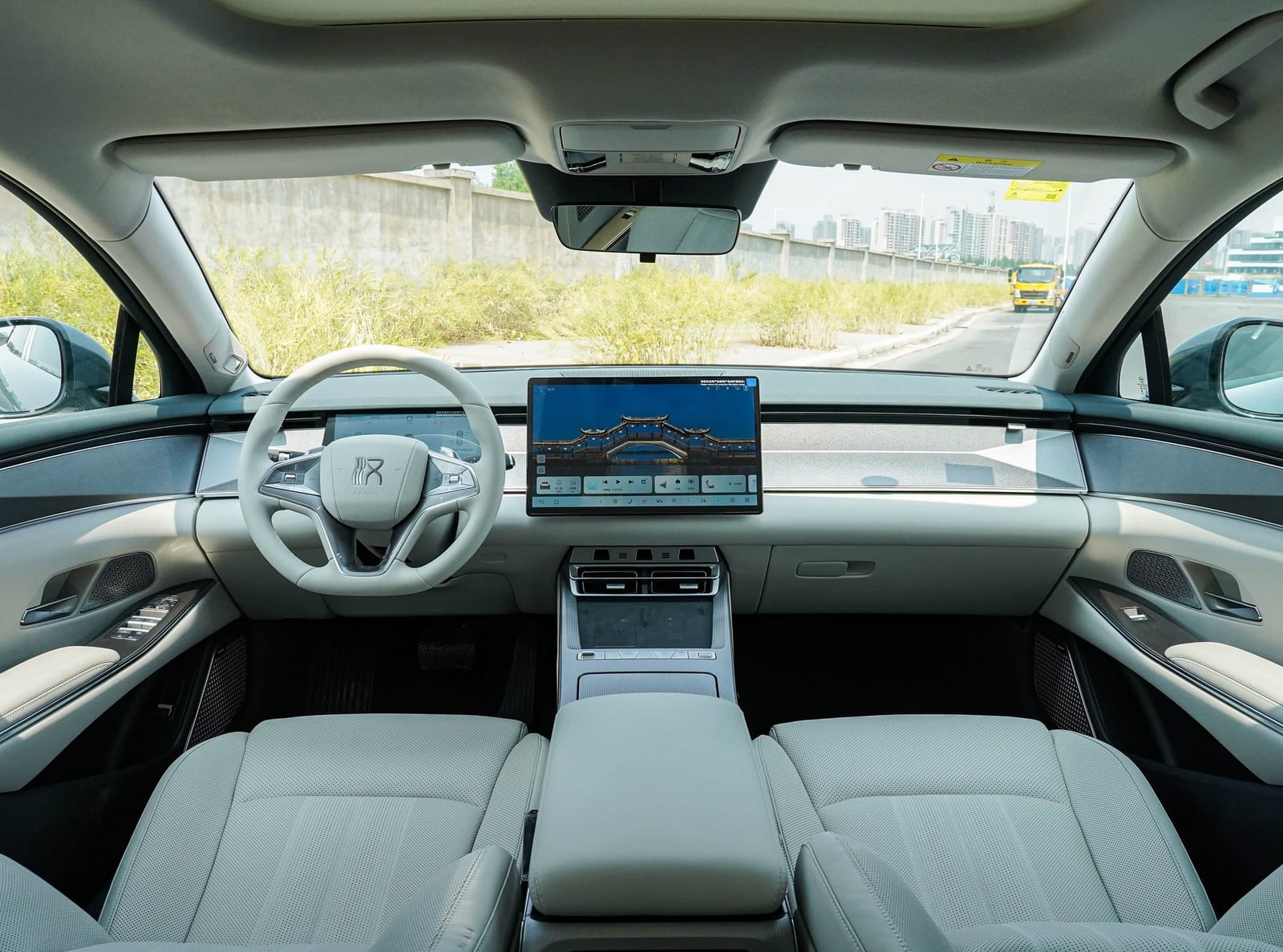 BYD Han L 701KM LiDAR Premium 2025, վահանակ