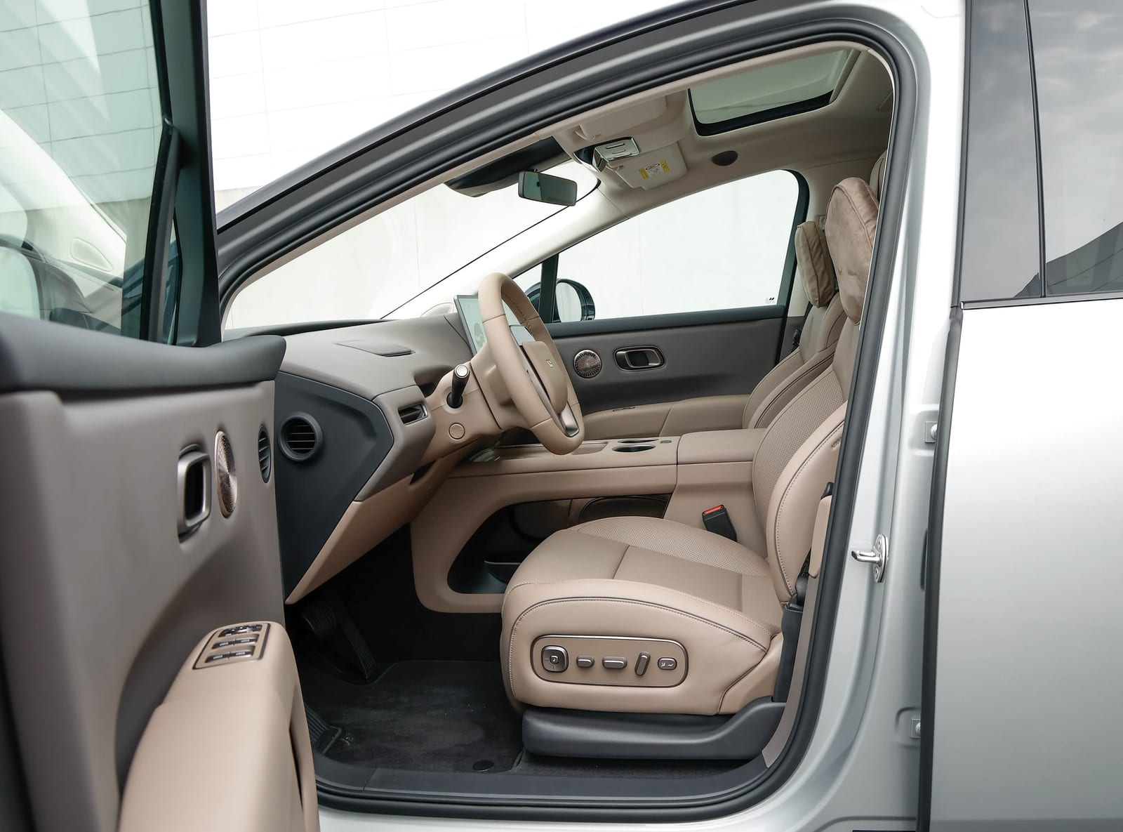 LIXIANG i8 STANDARD AWD 720KM 2026, սրահ
