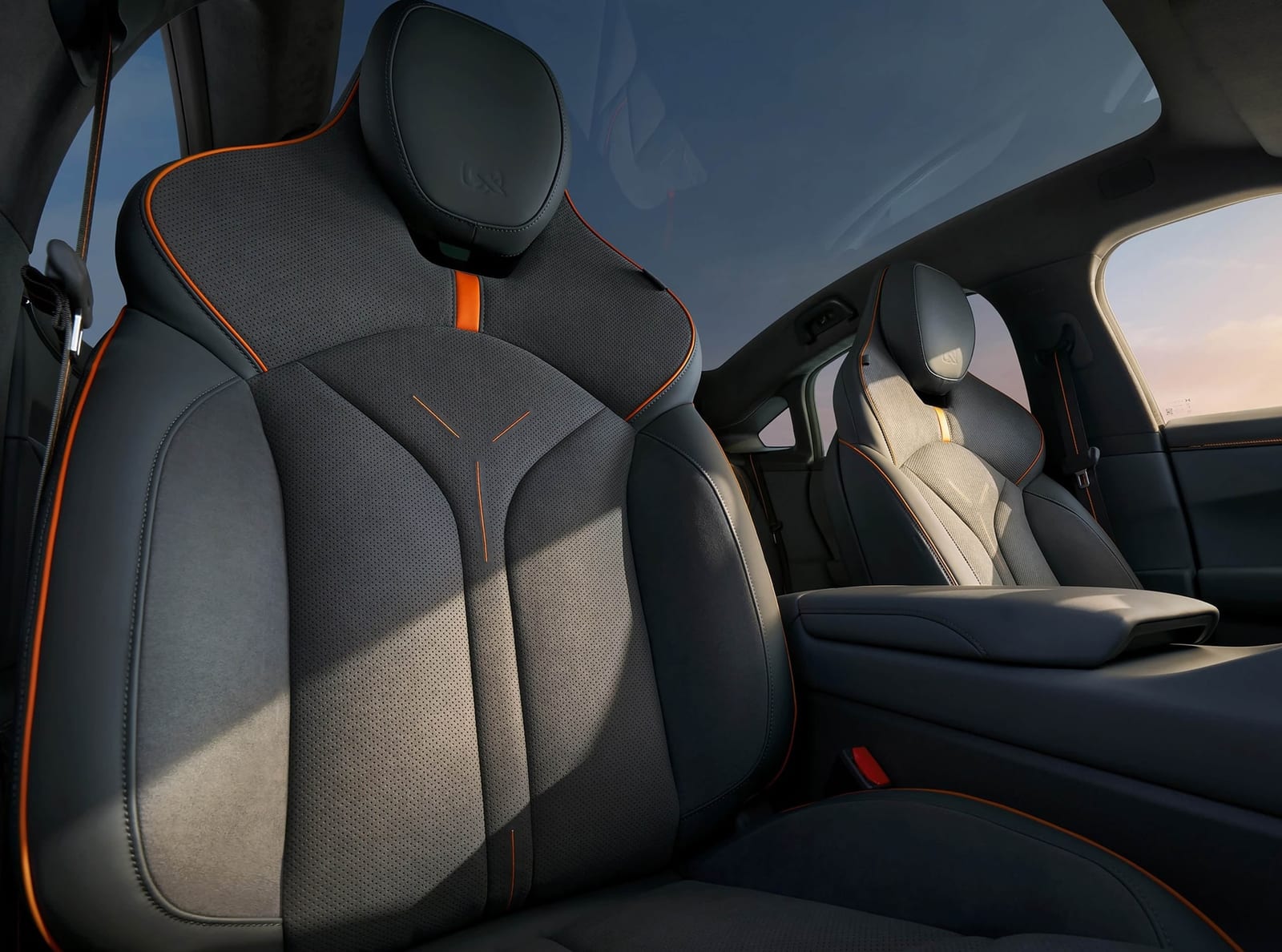 Xpeng P7 702 Long Range Ultra RWD 2025, նստատեղեր