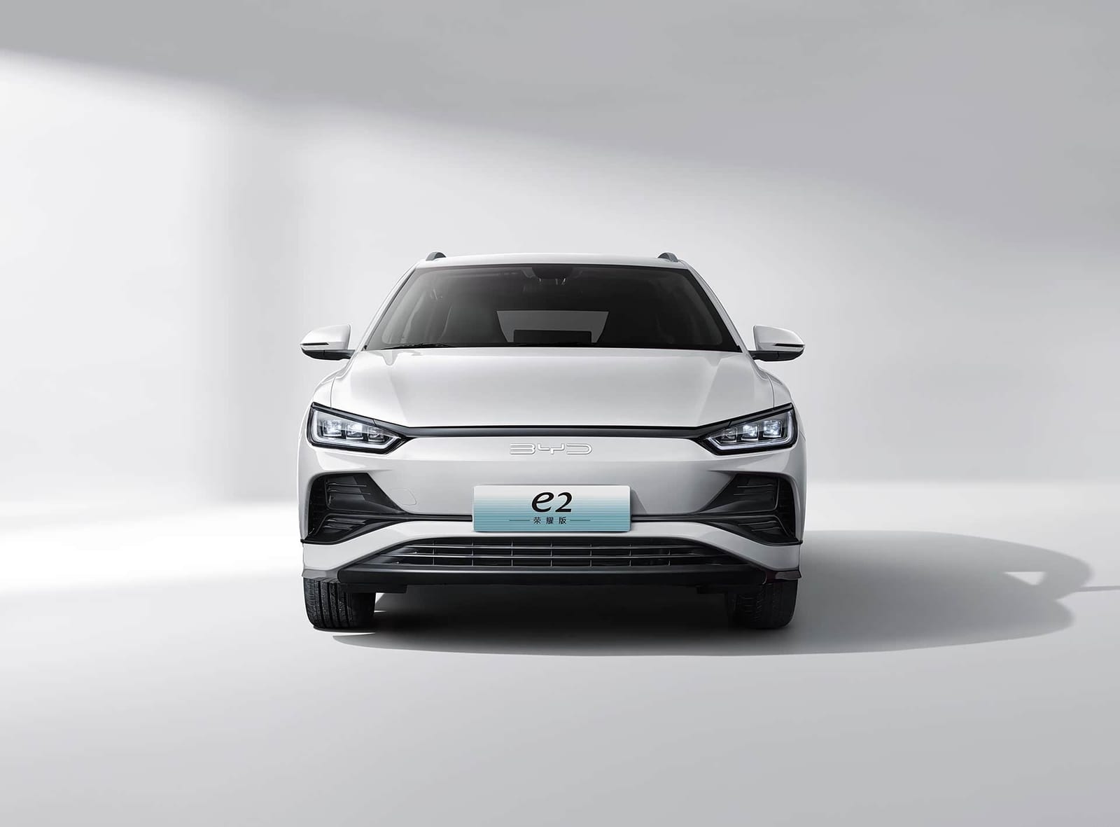 BYD E2 Luxury 405KM 2025, առջևից