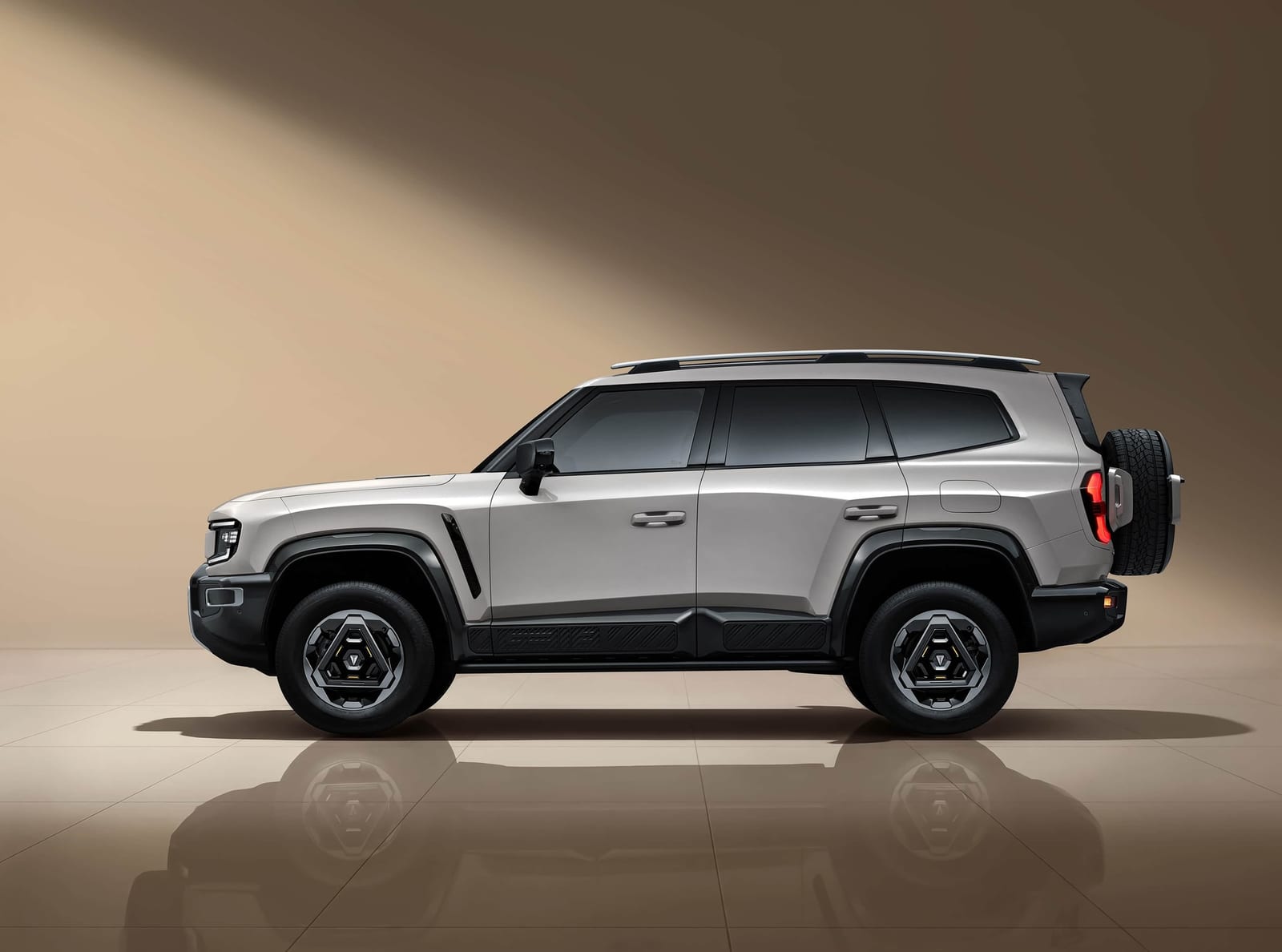 CHANGAN DEEPAL G318 AWD REEV 170KM 2025, կողքից