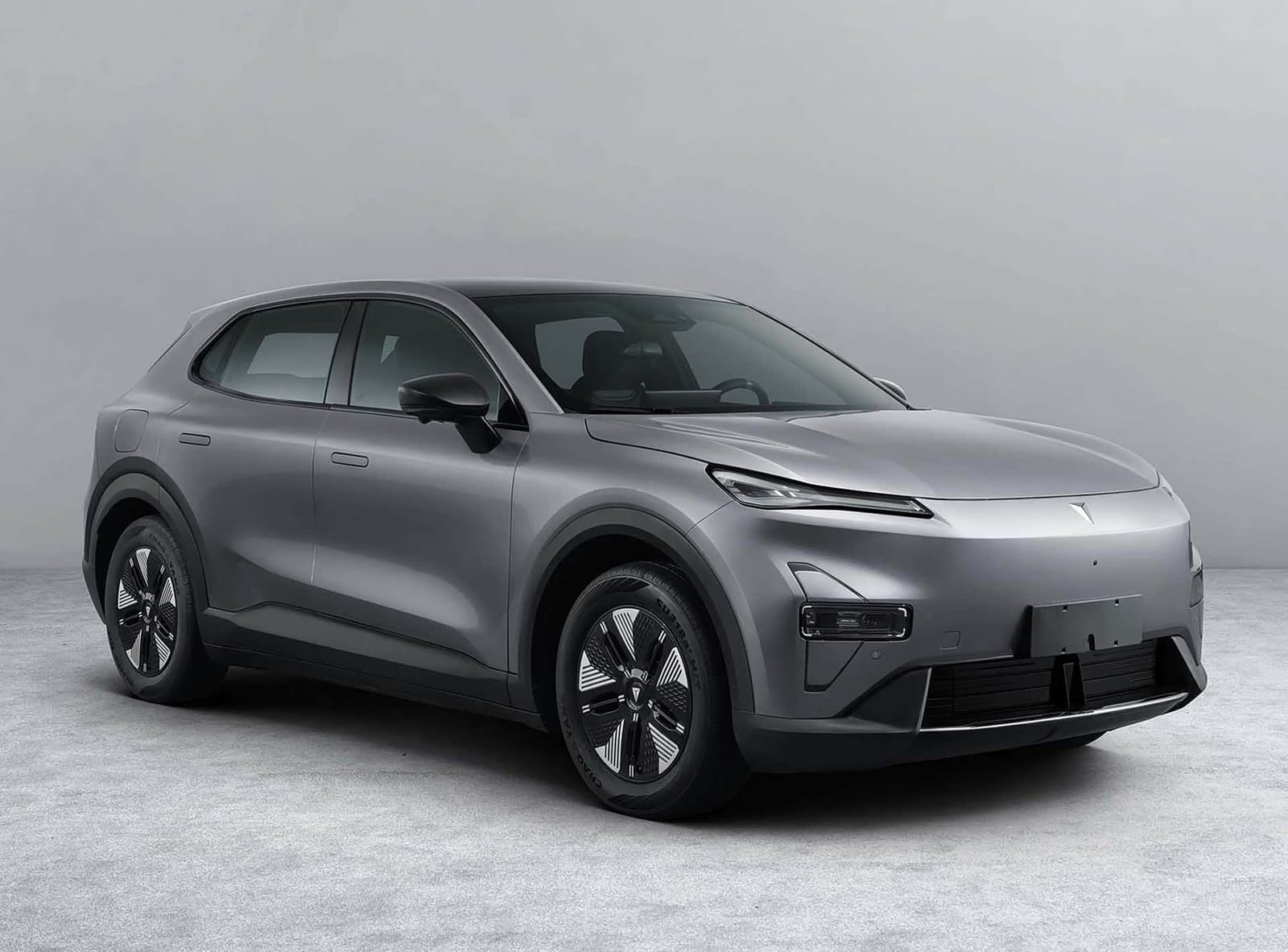CHANGAN DEEPAL S05 REEV 200KM 2026, առջևից անկյունագծով