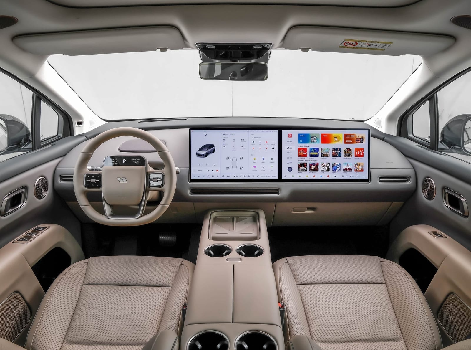 LIXIANG i8 STANDARD AWD 720KM 2026, սրահ