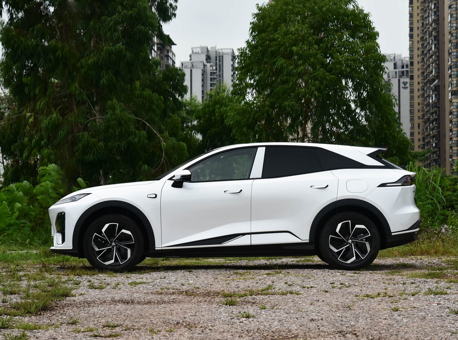 CHANGAN DEEPAL S07 230 Max 2026, կողքից