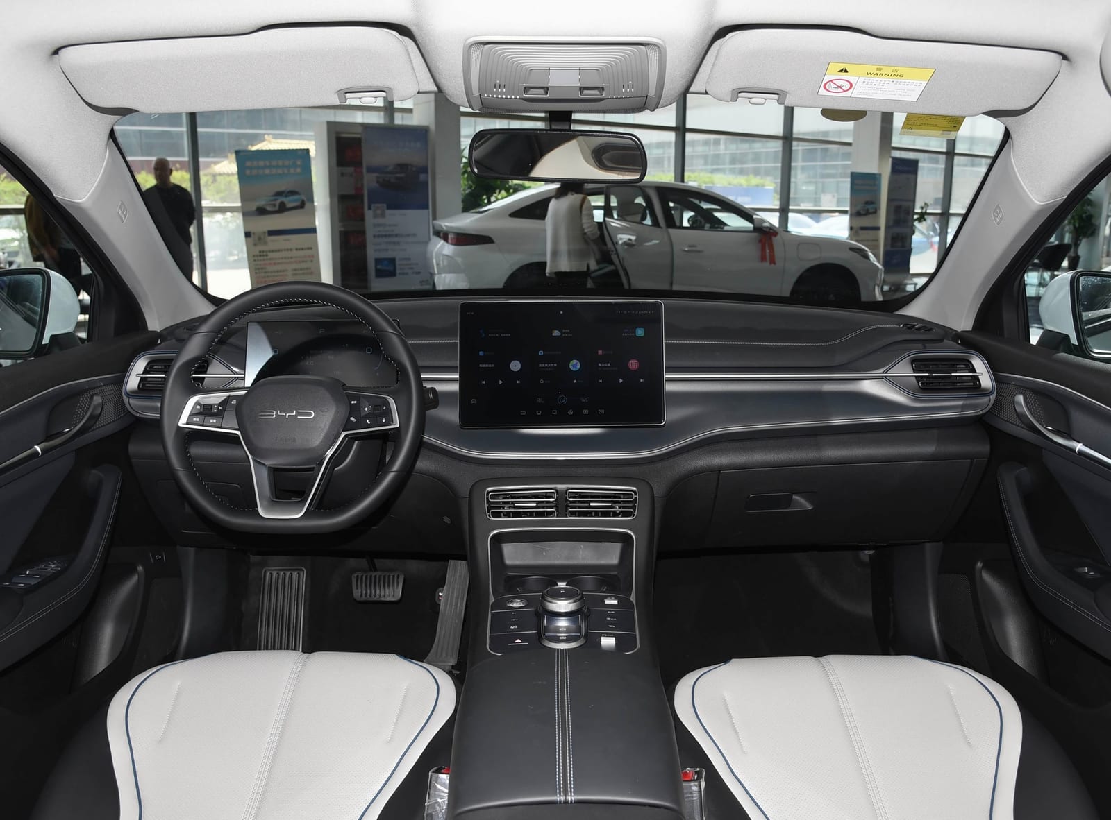 BYD Destroyer 05 DM-i Honor Luxury 120KM 2024, սրահ