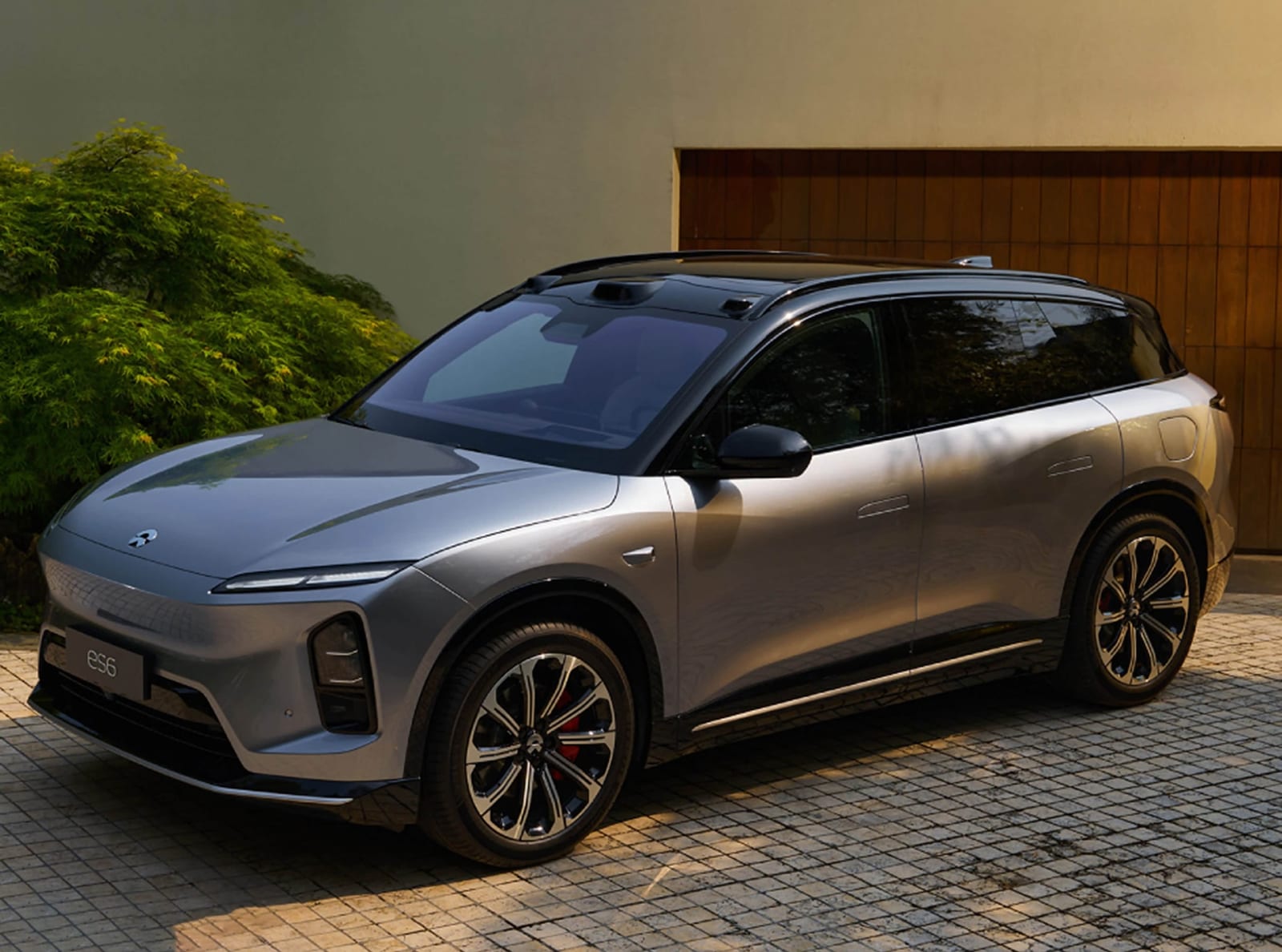 NIO EL6 75 kWh AWD 2026, առջևից անկյունագծով