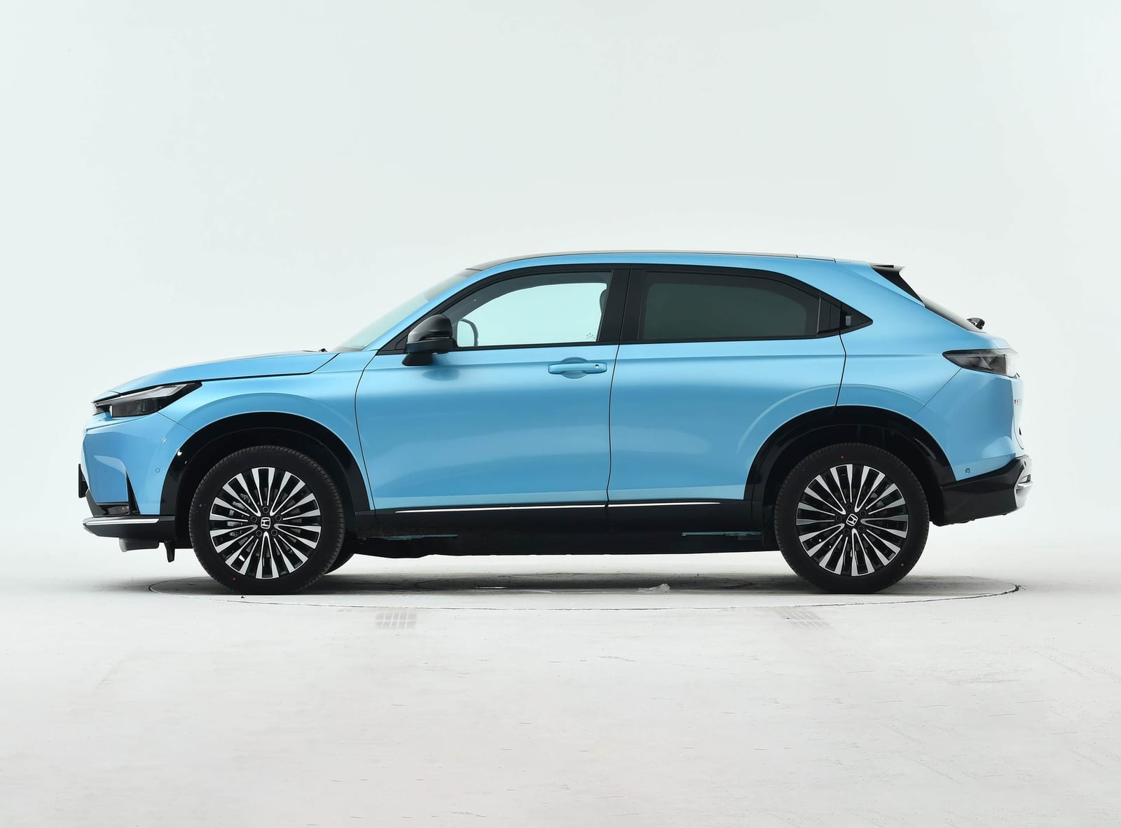Honda e:NS1 Full 2023, կողքից