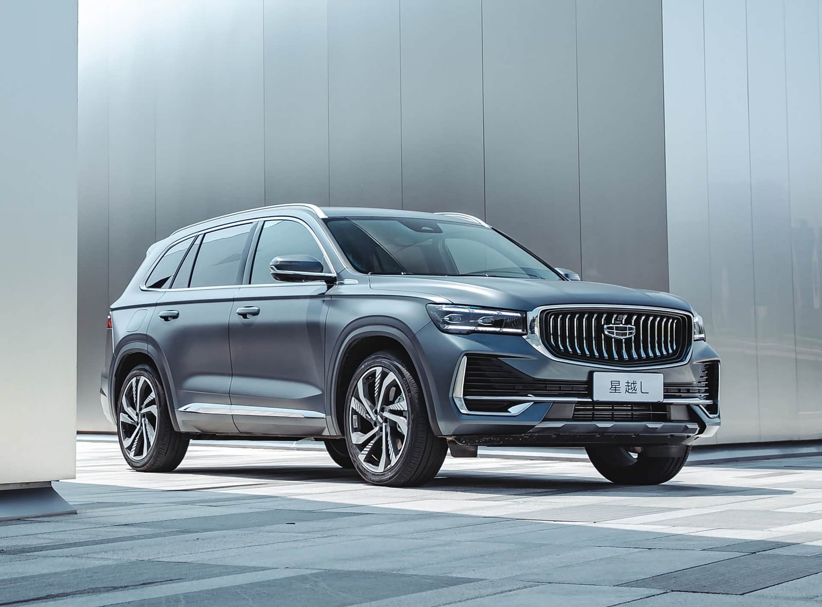 Geely Monjaro GF 2025, առջևից անկյունագծով