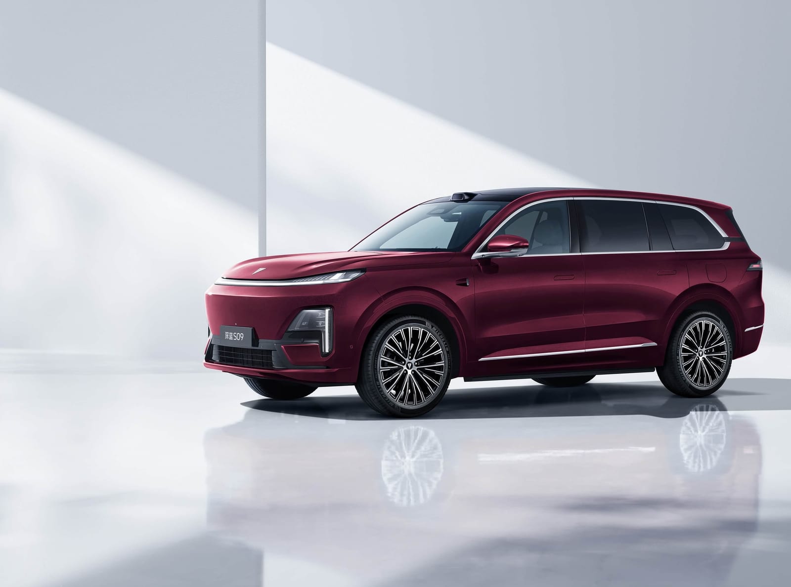 CHANGAN DEEPAL S09 AWD Ultra+ Long 2026, կողքից