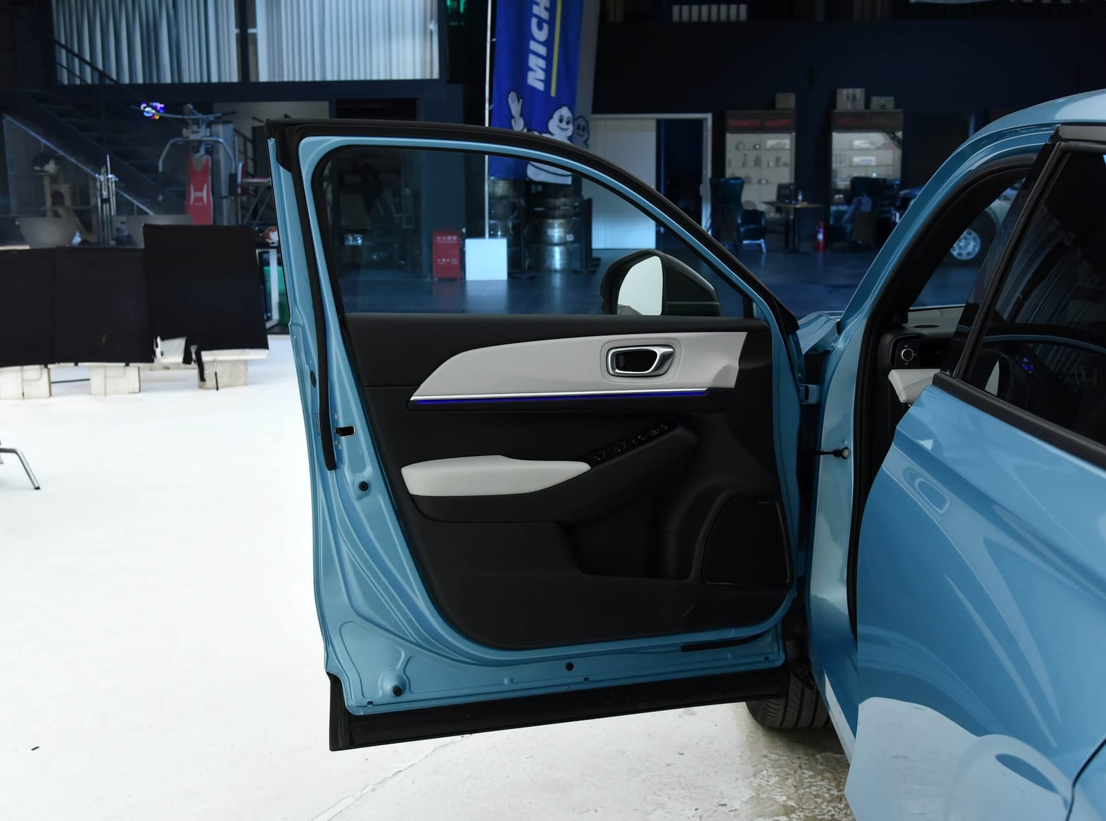 Honda e:NS1 Full 2023, սրահ