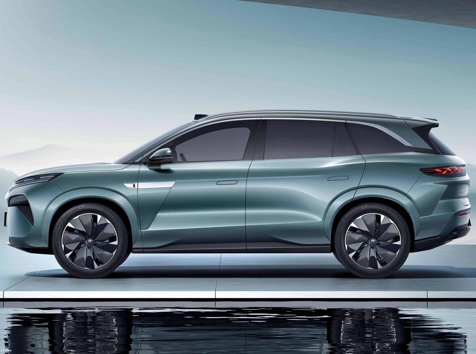 BYD Tang L 670km RWD LiDAR Flagship 2025, կողքից