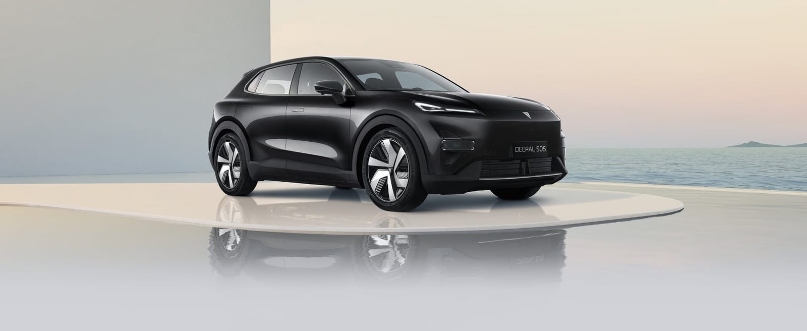 CHANGAN DEEPAL S05 520 Max EV 2026, առջևից անկյունագծով
