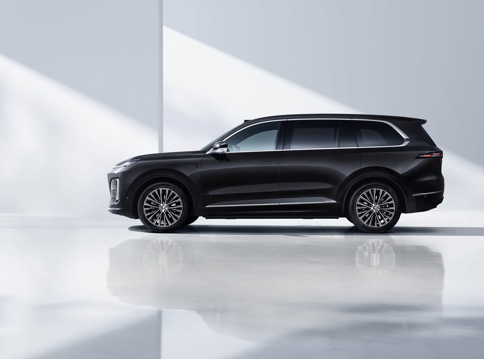 CHANGAN DEEPAL S09 AWD Ultra+ Long 2026, կողքից