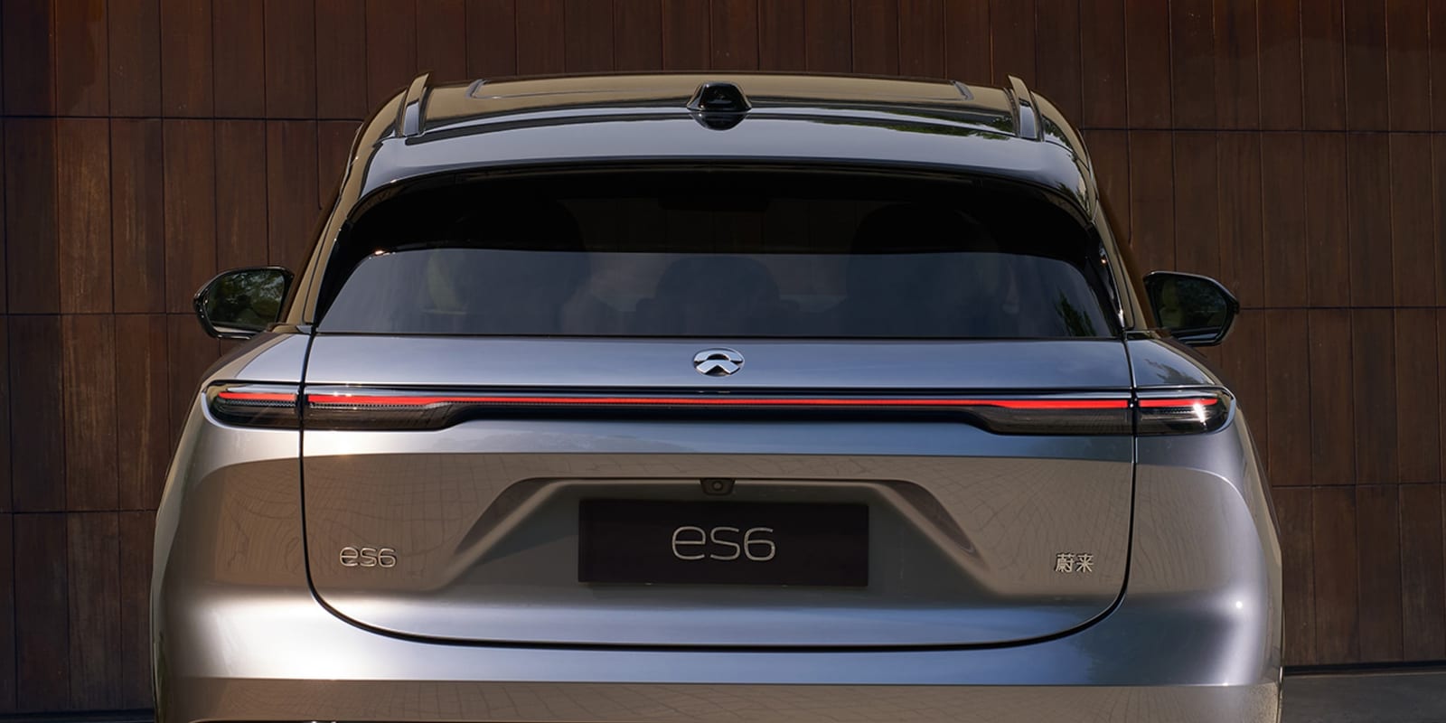NIO EL6 100 kWh AWD 2026, հետևից