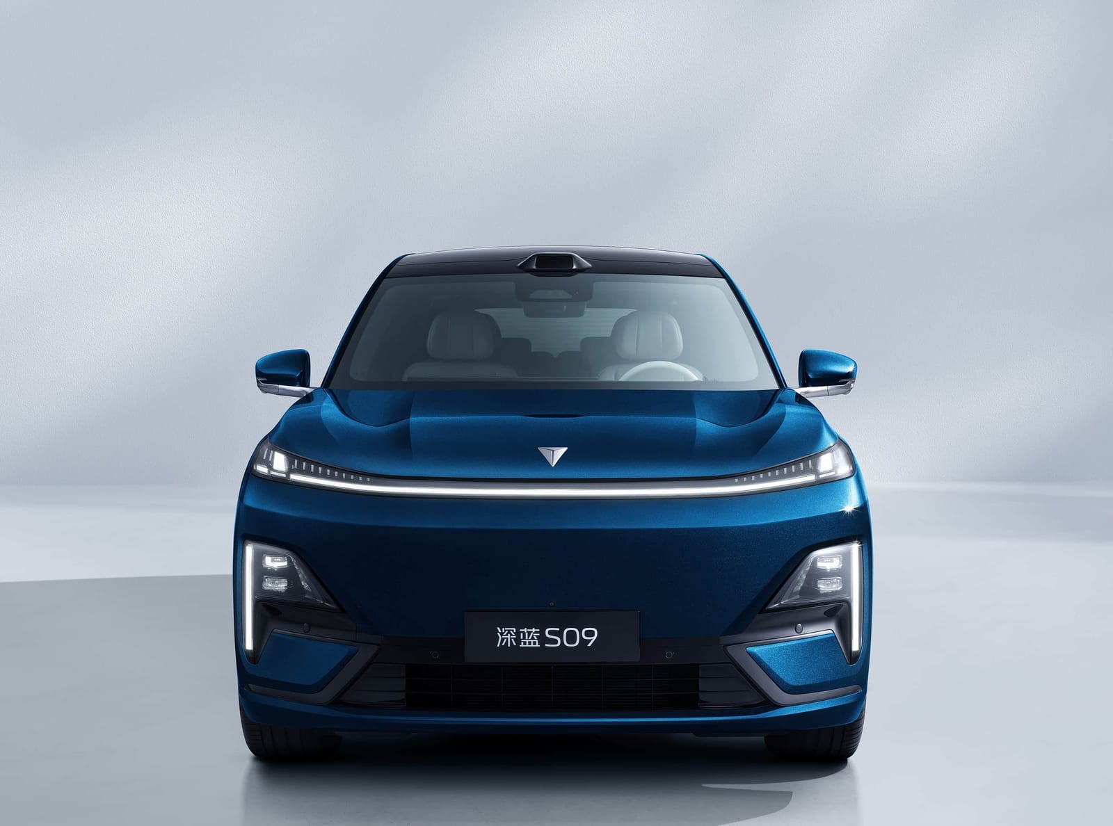 CHANGAN DEEPAL S09 AWD Ultra+ Long 2026, առջևից